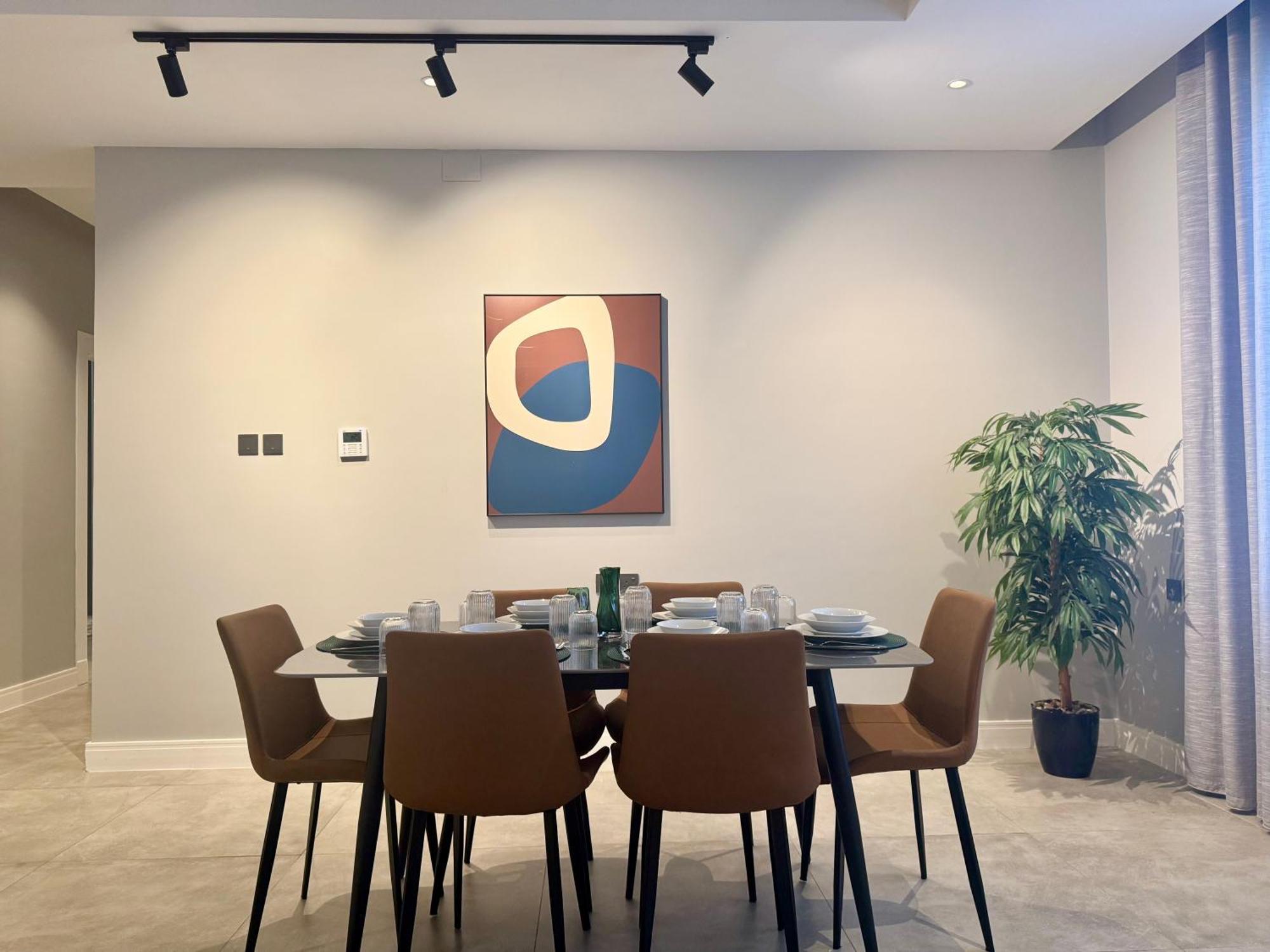 Cadee Living - Al Nakheel Apartment